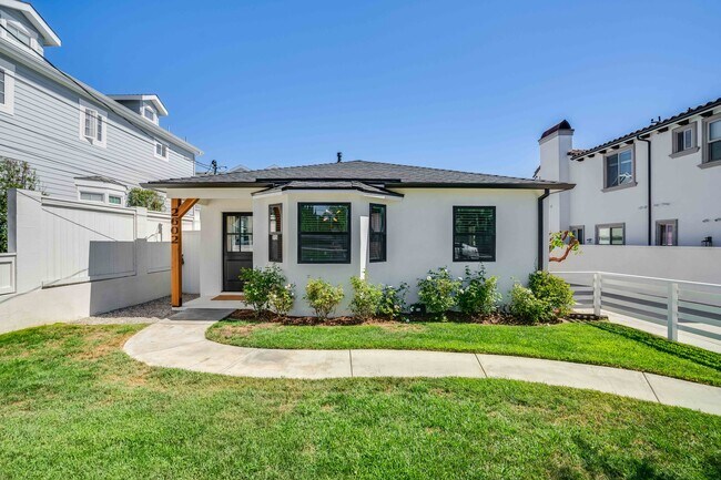 Foto del edificio - 2602 Huntington Ln