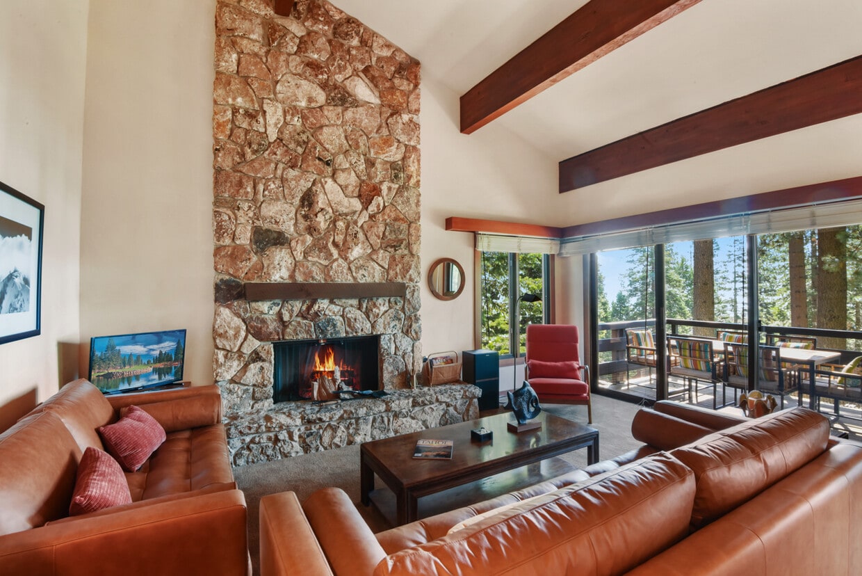 Foto principal - 1200 W Lake Blvd