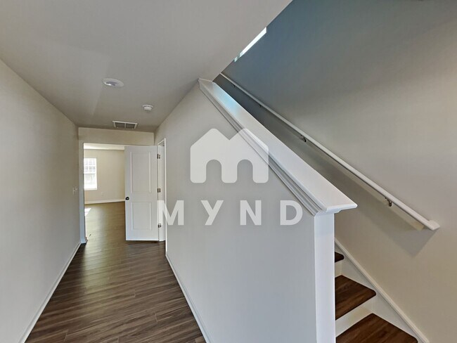 Foto del edificio - 2325 Pebble Close Ct