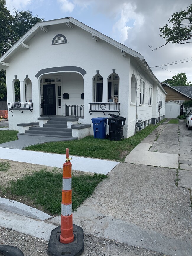 Right Side Exterior - 7331 Spruce St