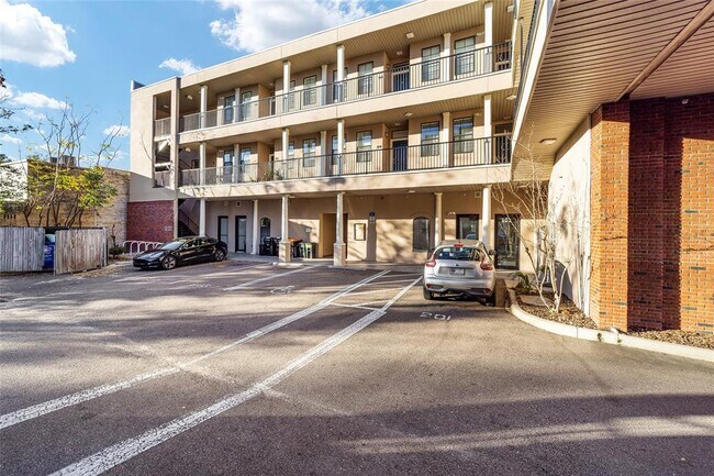 Foto del edificio - 20 SW 6th St