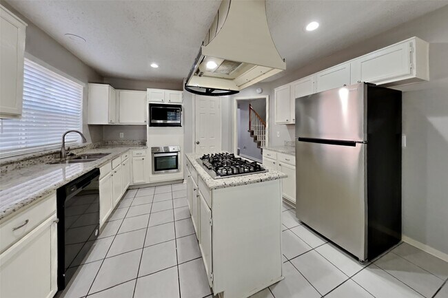 Foto del edificio - 8823 Stoney Bend Dr