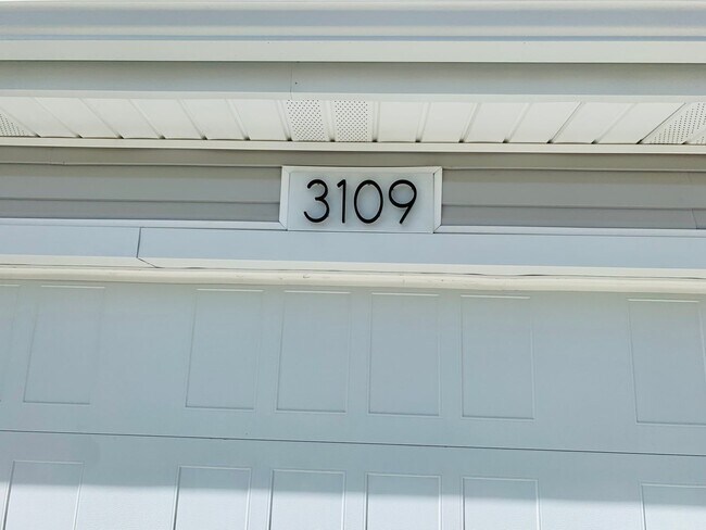 Foto del edificio - 3bd/2ba home w/ high end finishes right in the heart of Conway!