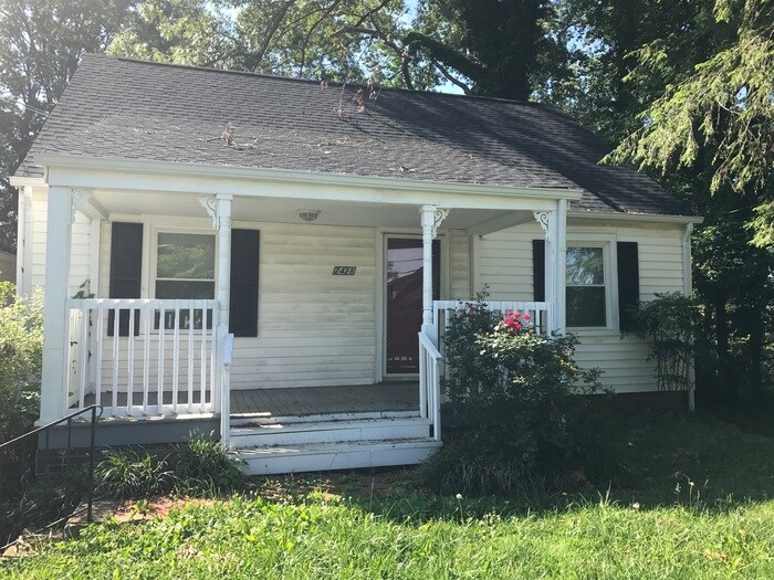 2428 Washington Pike, Knoxville, TN 37917 House Rental in Knoxville