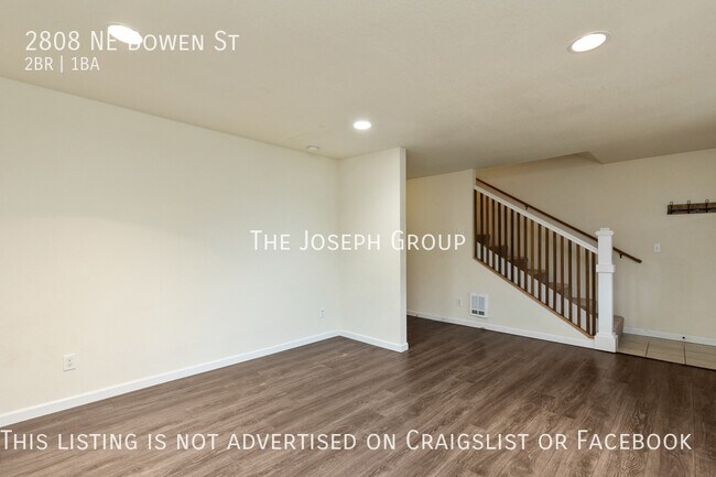 Foto del edificio - Wonderfully located 2BD/1BA Duplex in Mane...