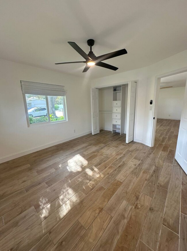 Foto del edificio - 4390 Maple St NE