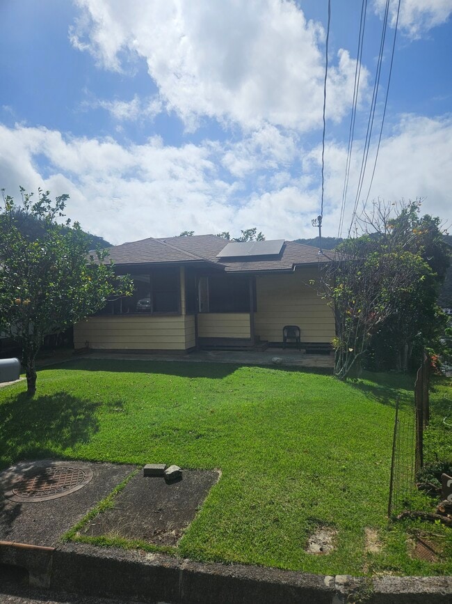 Front entry - 2405 Myrtle St