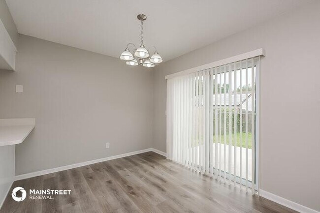 Building Photo - 8208 CLERMONT ST, TAMPA, FL 33637
