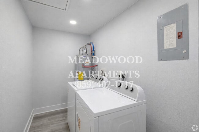 Building Photo - Meadowood Apartments