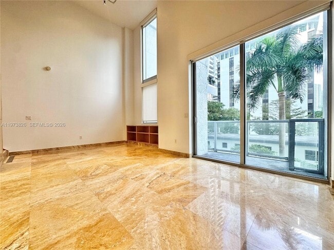 Foto del edificio - 1060 Brickell Ave