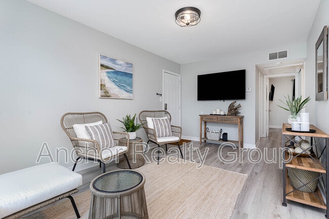 Photo - 909 Pacific Ave Apartment