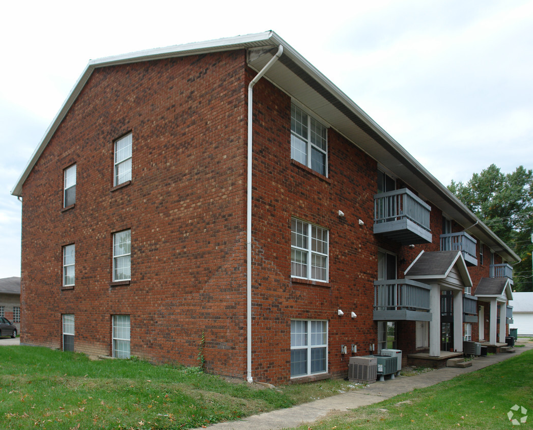 Building Photo - 4709 Maccorkle Ave SE