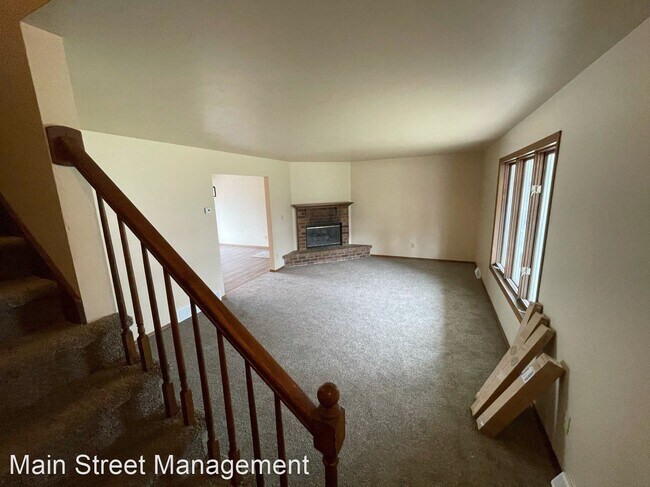 Foto del edificio - 3 br, 1.5 bath House - 2640 Hazelwood Ln.