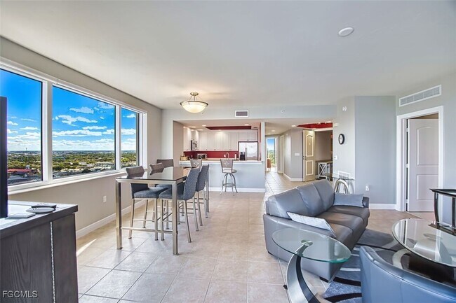 Foto del edificio - 2090 W First St