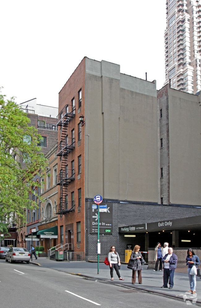Building Photo - 229 East 67th Street