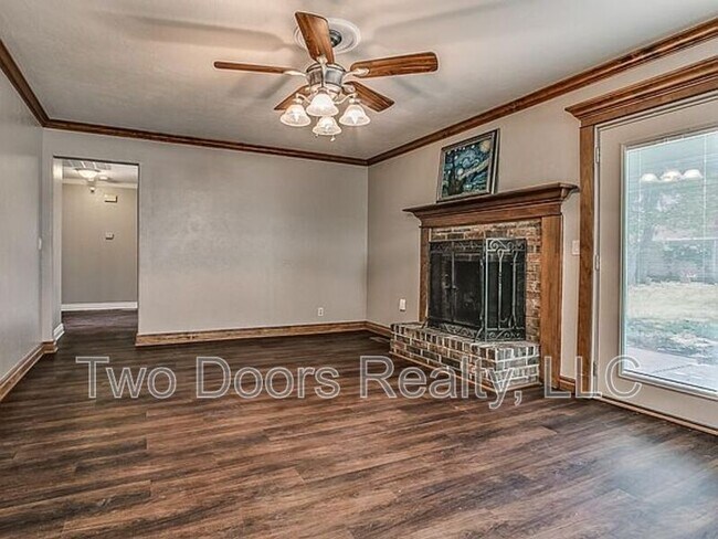 Photo - 2516 NW 116th St House