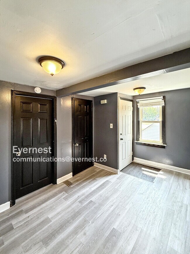Foto del edificio - 21251 Westview Ave
