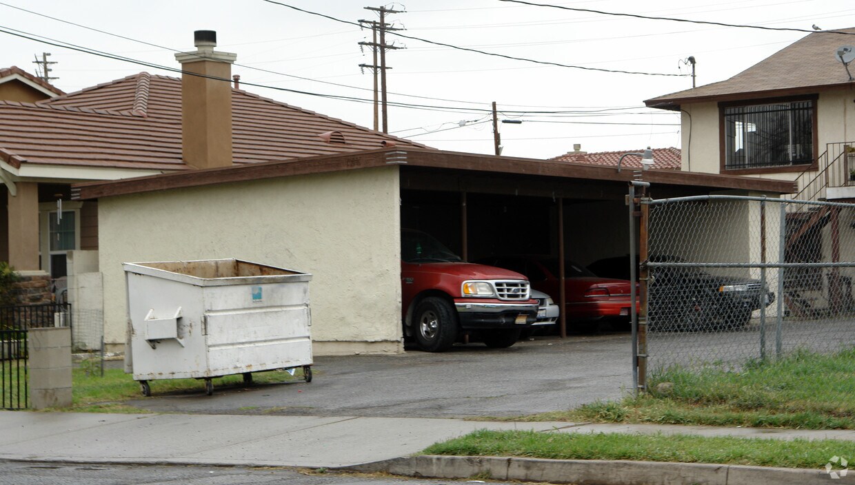 Foto del edificio - 156 E King St