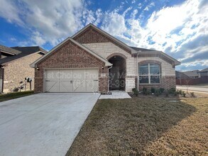 Building Photo - 14869 Nightmist Rd