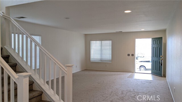 Building Photo - 31941 Honeysuckle Ct