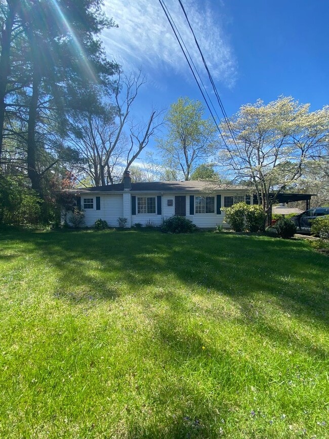 Building Photo - 7919 Westland Dr