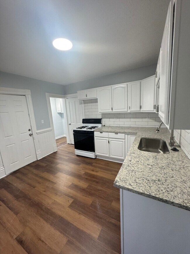 Foto del edificio - 71 S Wheatland Ave