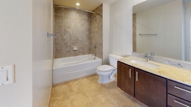 Interior Photo - Eleven55 Ripley