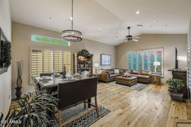 Foto del edificio - 10931 N 129th Way