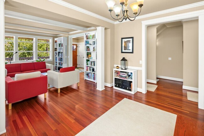 Foto del edificio - Gorgeous Big Ravenna Home in Seattle