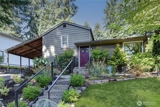 Beautifully landscaped entrance - 19726 Forest Park Dr NE