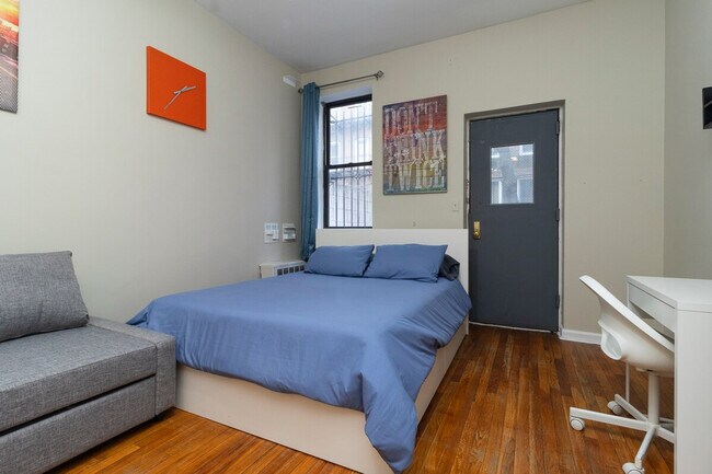 Foto del edificio - 250 E 82nd St