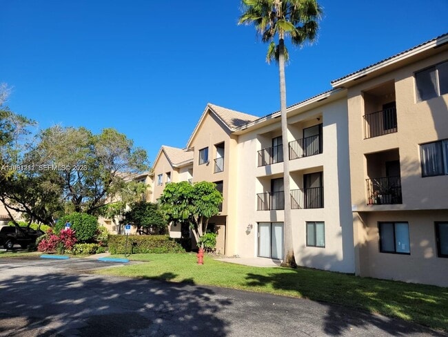 Building Photo - 10001 W Atlantic Blvd