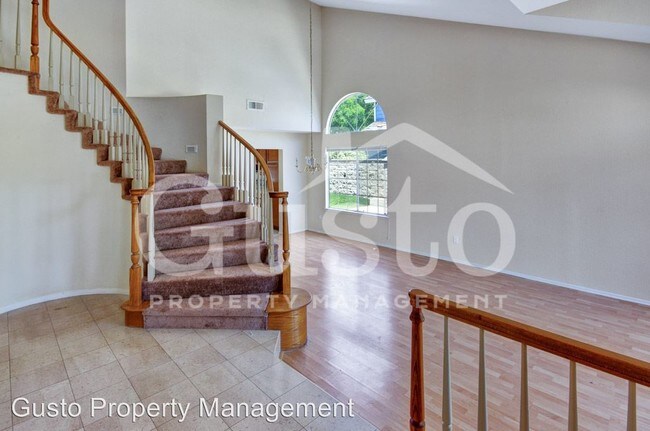 Foto del edificio - 21029 Stoddard Wells Rd