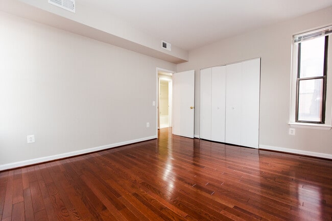 Foto del edificio - 1763 Columbia Rd NW