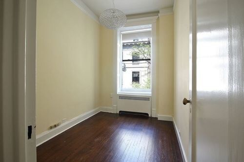 Foto del edificio - 20 E 80th St