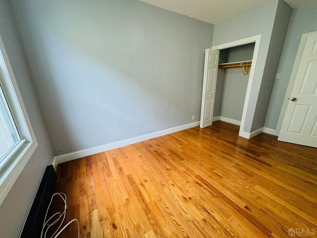 Building Photo - 363 Avenue A