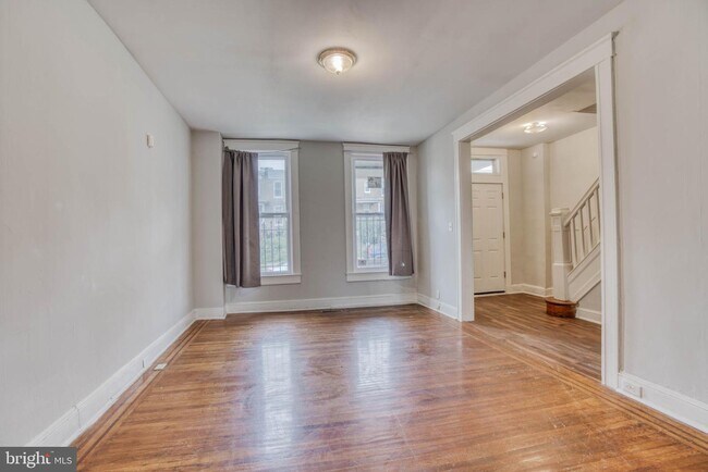 Foto del edificio - 1719 E 29th St
