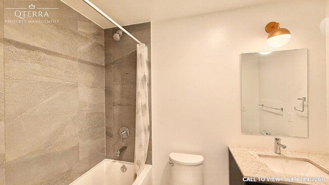 Photo du bâtiment - 405 Dundas St W