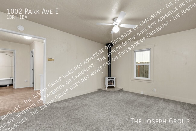 Photo - 1002 Park Ave E House