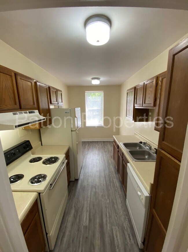 Foto del edificio - Five Points/Wales Garden Condo