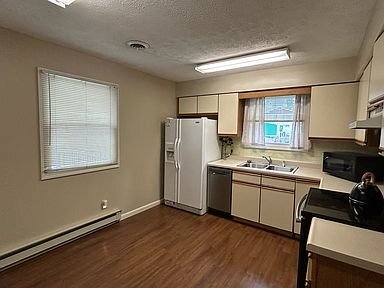 Foto del edificio - 729 James St