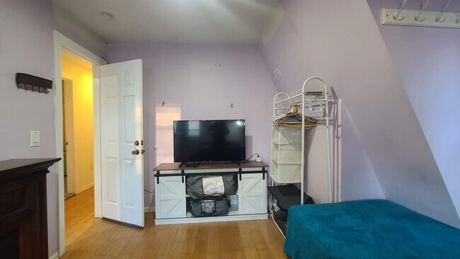 Foto del edificio - 42 49th St