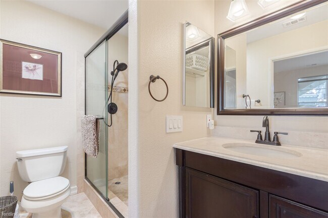 Foto del edificio - 1 br, 1 bath Condo - 3622 Bernwood Place
