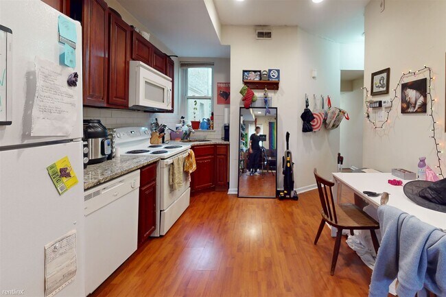 Foto del edificio - 4 br, 2 bath Duplex - 1720 W NORRIS ST Uni...