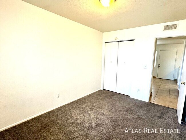 Building Photo - 111 N Phyllis-202