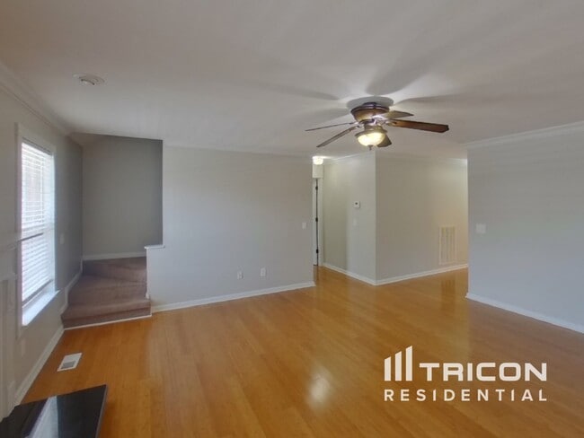 Building Photo - 3026 Wentworth Ct