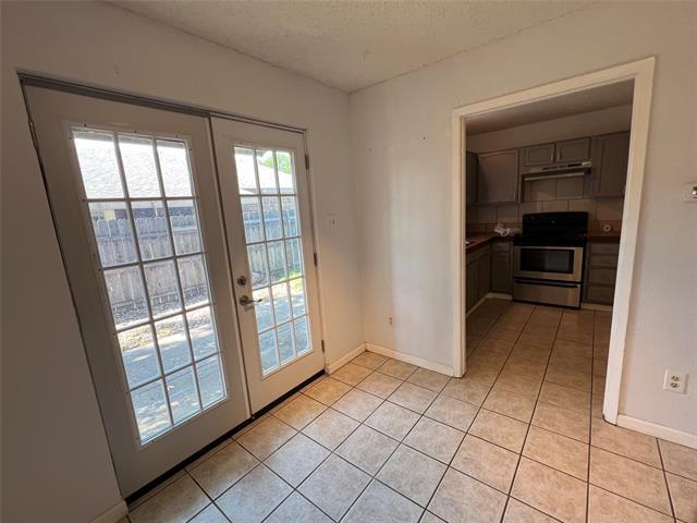 Building Photo - 5405 Duchess Ct