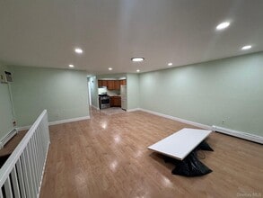 Building Photo - 157-14 109th Ave
