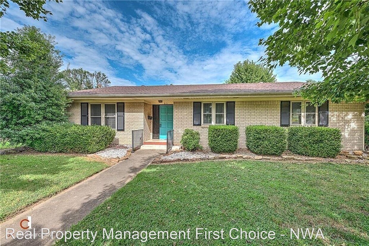Primary Photo - 3 br, 2 bath House - 811 South 12th Street