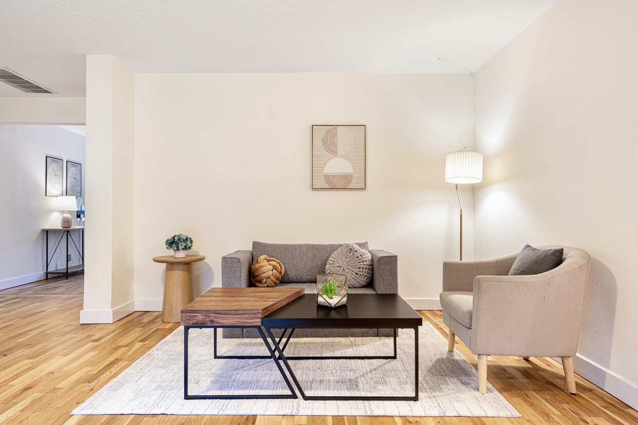 Foto principal - 11641 204th Ave NE